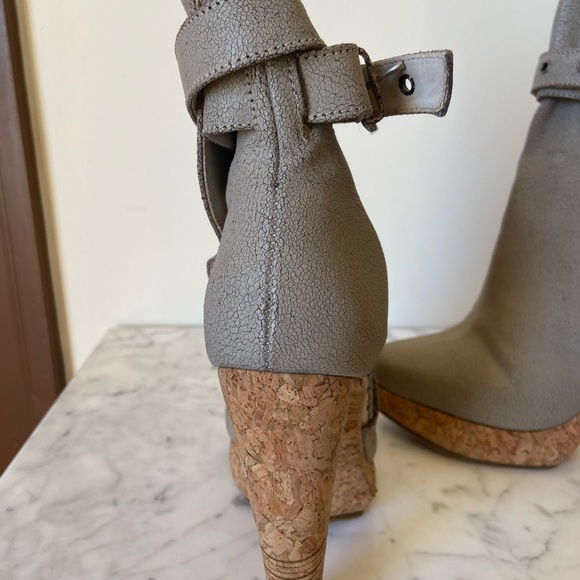 Herve Leger Platform Shoes - Picture 8 of 11